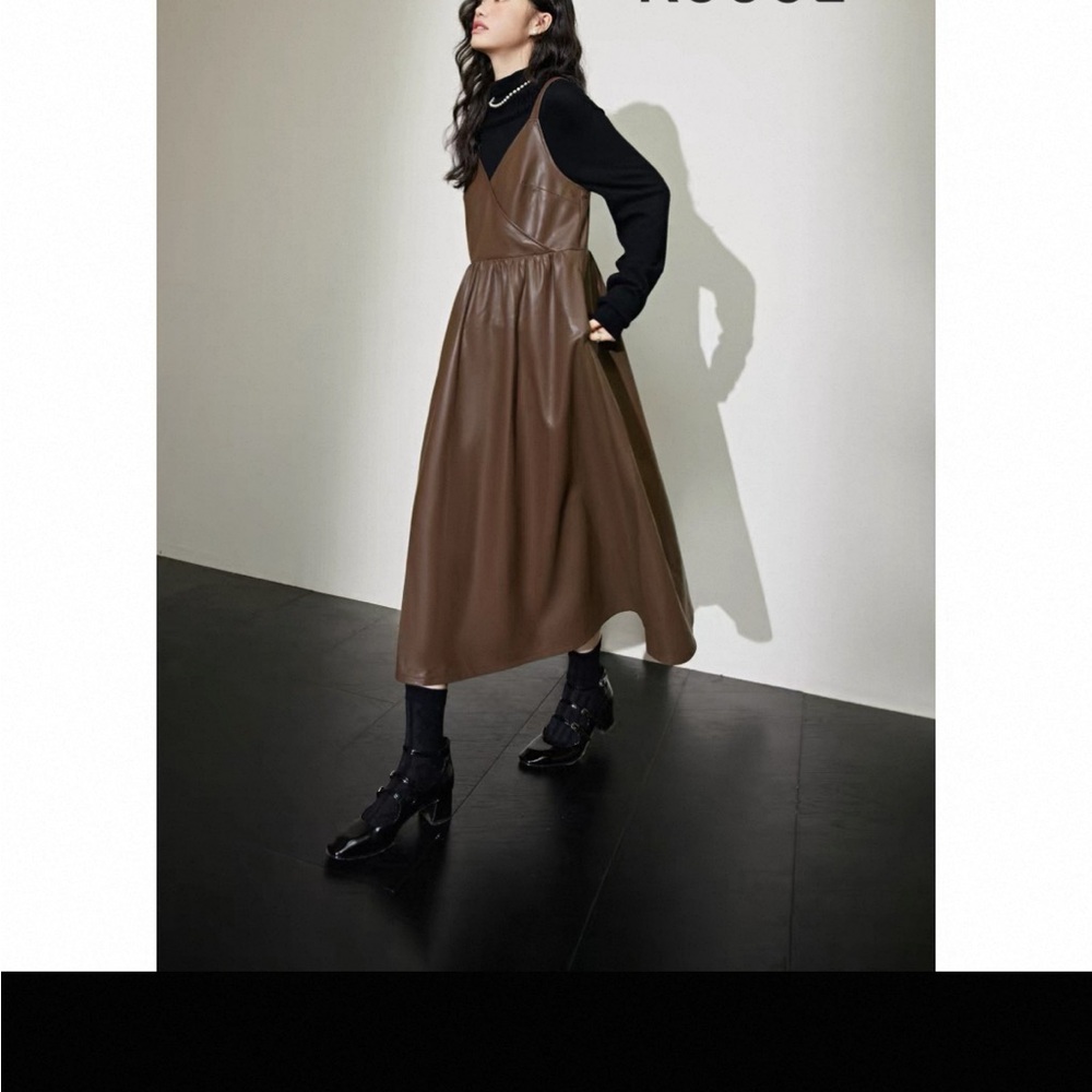 Elegant Brown Midi Dress